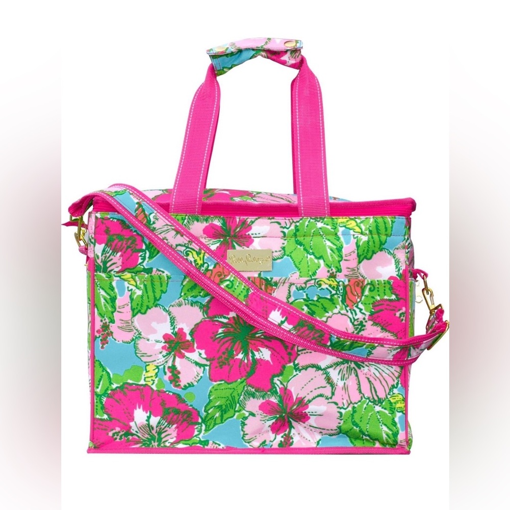 Lilly Pulitzer Big Flirt Large Picnic Style Cooler.